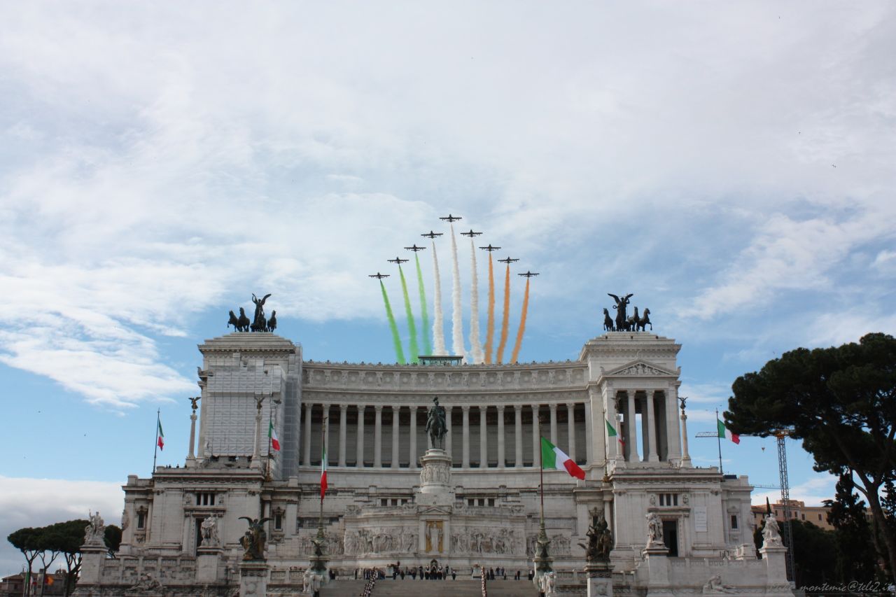 Buon 71° compleanno, cara giovanissima Repubblica!